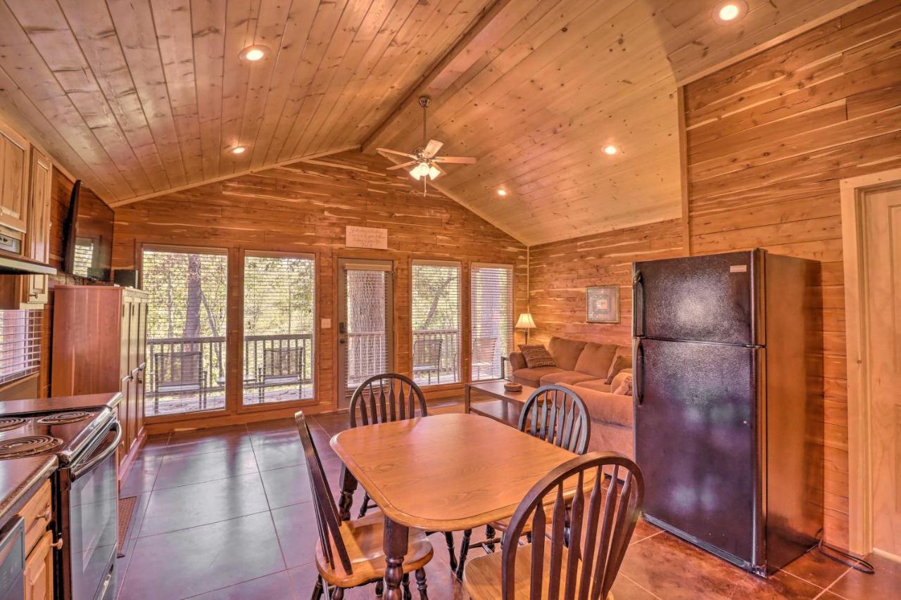 Heber Springs Cabin With Deck And River Views! 外观 照片
